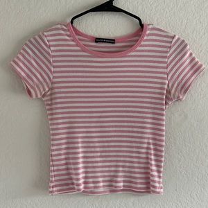 Brandy Melville pink top